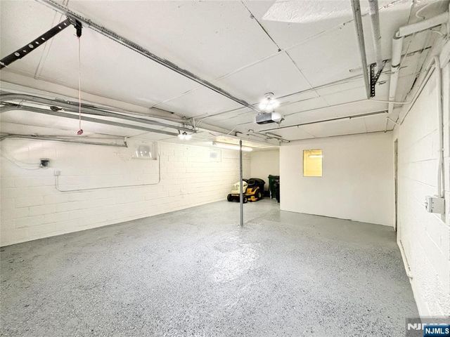 4 Baker Road, Sussex, NJ 07461