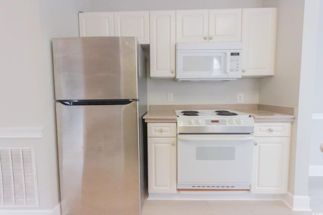 4729 Wild Iris Dr Apt 301, Myrtle Beach, SC 29577