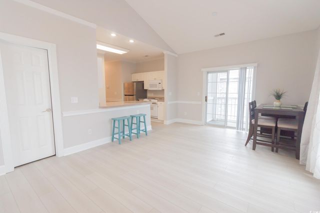 4729 Wild Iris Dr Apt 301, Myrtle Beach, SC 29577