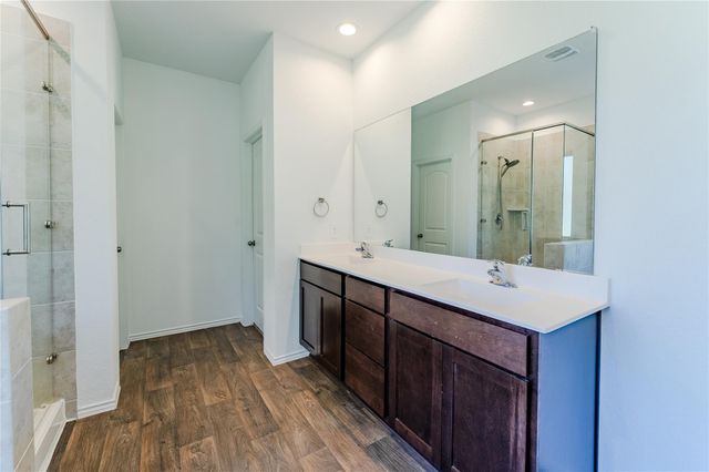 2911 Roman Forest Boulevard, New Caney, TX 77357