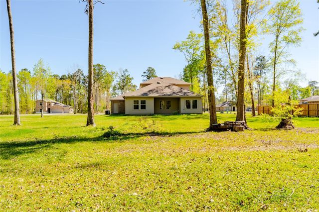 2911 Roman Forest Boulevard, New Caney, TX 77357