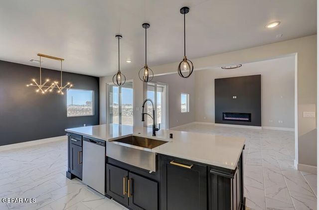 12601 HANTS Circle, El Paso, TX 79928