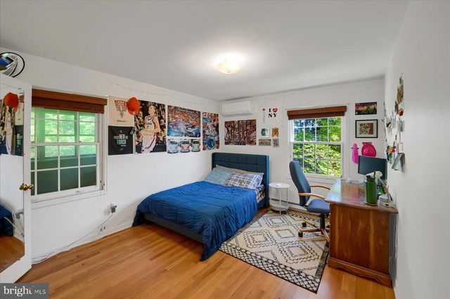 705 WESTERLY PKWY, State College, PA 16801