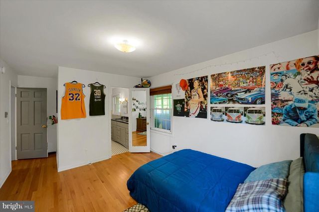 705 WESTERLY PKWY, State College, PA 16801