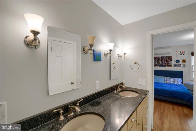 705 WESTERLY PKWY, State College, PA 16801