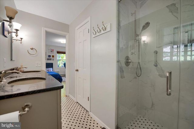 705 WESTERLY PKWY, State College, PA 16801