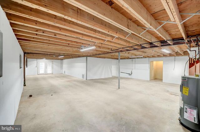 705 WESTERLY PKWY, State College, PA 16801