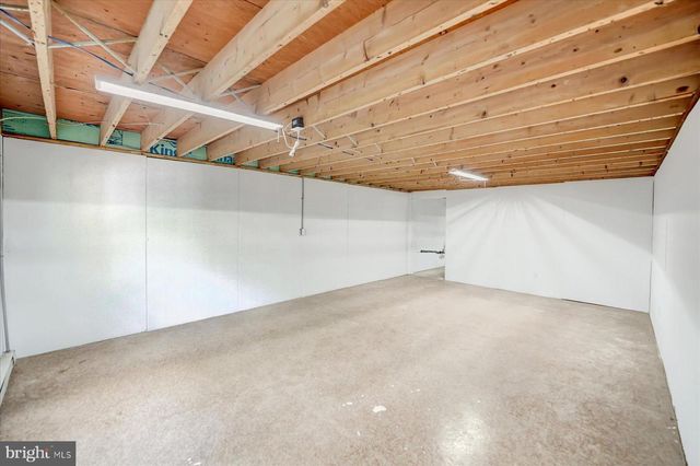 705 WESTERLY PKWY, State College, PA 16801