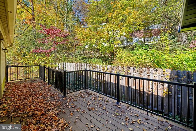 705 WESTERLY PKWY, State College, PA 16801