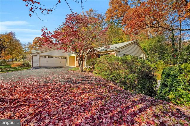 705 WESTERLY PKWY, State College, PA 16801