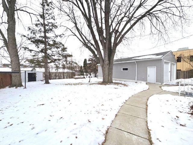 7829 Terra Linda Drive, New Hope, MN 55427