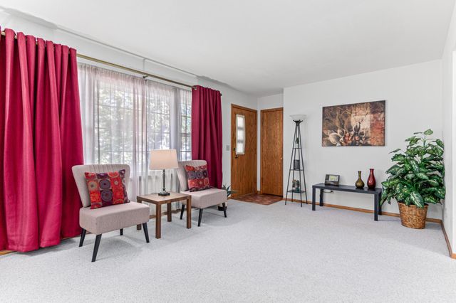 7829 Terra Linda Drive, New Hope, MN 55427