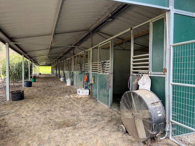 28108 Thornton Rd, Thornton, CA 95632