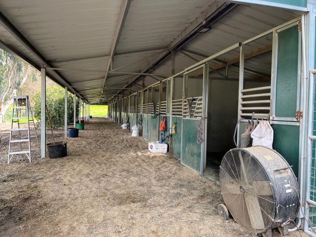 28108 Thornton Rd, Thornton, CA 95632