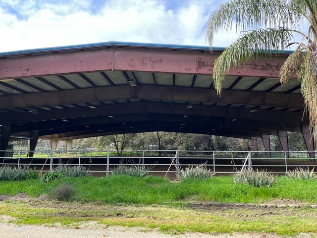 28108 Thornton Rd, Thornton, CA 95632