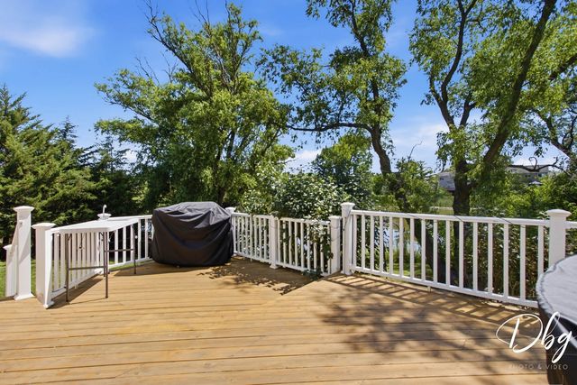 2671 Wildflower Court, Round Lake Beach, IL 60073