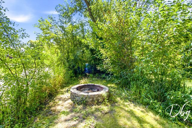 2671 Wildflower Court, Round Lake Beach, IL 60073