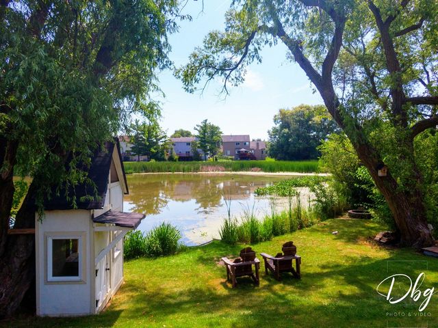 2671 Wildflower Court, Round Lake Beach, IL 60073