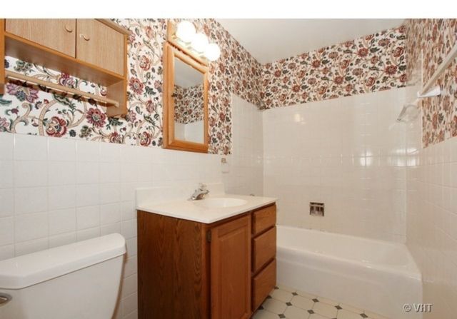 18535 PAGE Avenue, Homewood, IL 60430