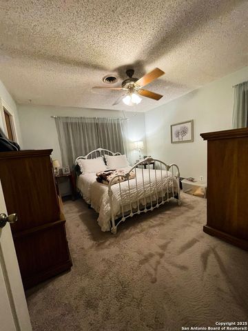 1404 inez, Beeville, TX 78102