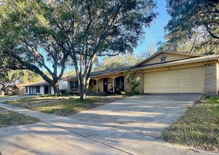 1404 inez, Beeville, TX 78102