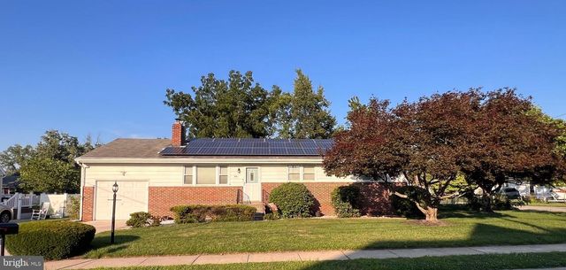 100 CALIFORNIA AVE, Hamilton, NJ 08619