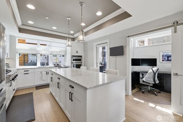 4033 129th Place SE, Bellevue, WA 98006