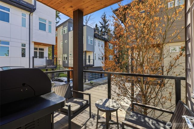 4033 129th Place SE, Bellevue, WA 98006