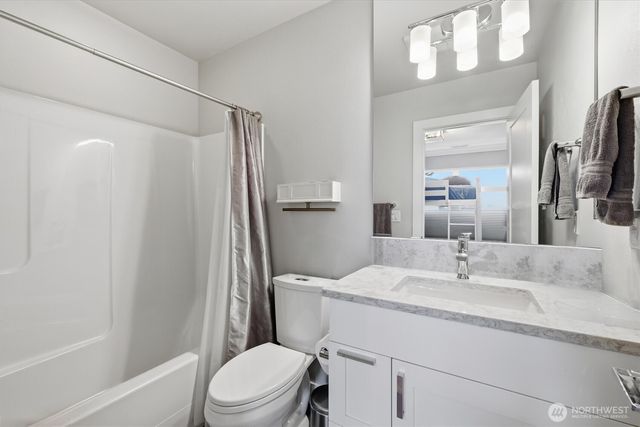 4033 129th Place SE, Bellevue, WA 98006