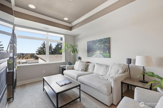 4033 129th Place SE, Bellevue, WA 98006