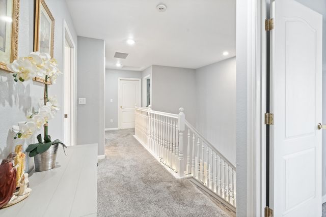 3931 E Hillcrest Avenue, Visalia, CA 93292