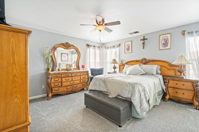 3931 E Hillcrest Avenue, Visalia, CA 93292
