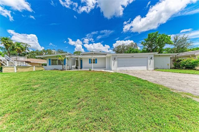 413 WHITFIELD AVENUE, Sarasota, FL 34243
