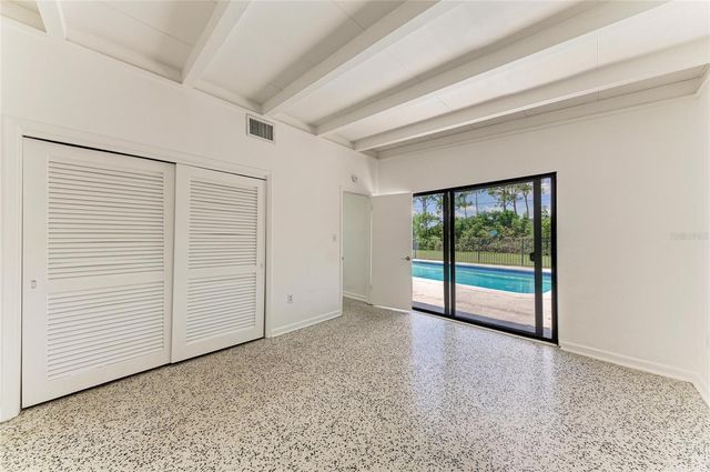 413 WHITFIELD AVENUE, Sarasota, FL 34243
