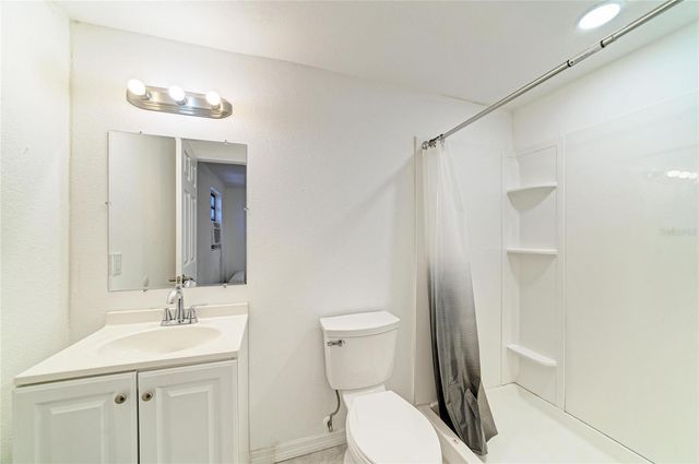 413 WHITFIELD AVENUE, Sarasota, FL 34243
