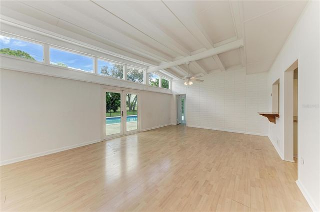 413 WHITFIELD AVENUE, Sarasota, FL 34243