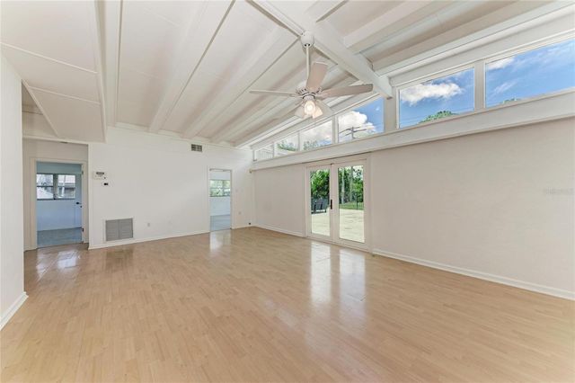413 WHITFIELD AVENUE, Sarasota, FL 34243
