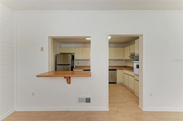 413 WHITFIELD AVENUE, Sarasota, FL 34243