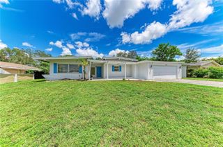 413 WHITFIELD AVENUE, Sarasota, FL 34243