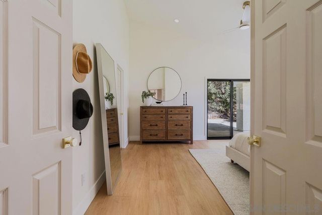 1451 Ventana Dr, Escondido, CA 92029