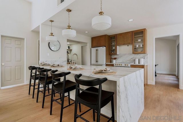 1451 Ventana Dr, Escondido, CA 92029