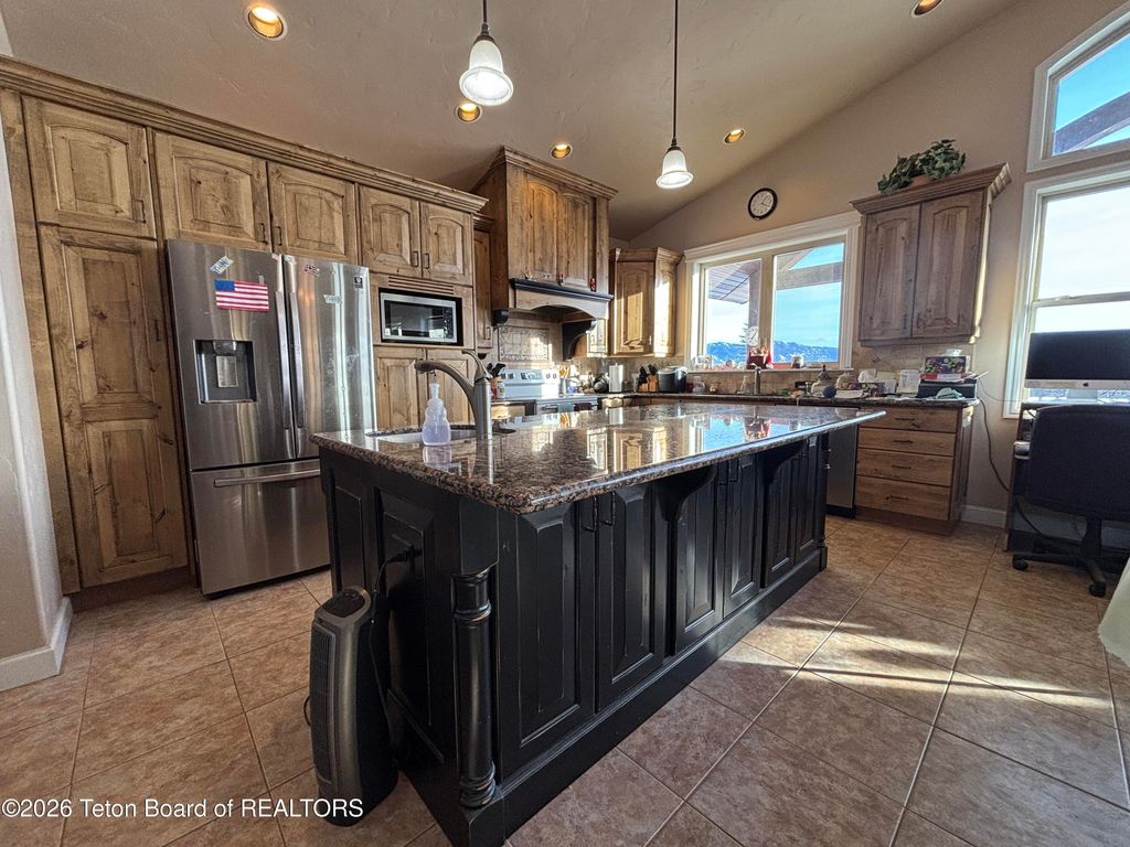 431 SHOOTING STAR Drive, Bedford, WY 83112 photo 12