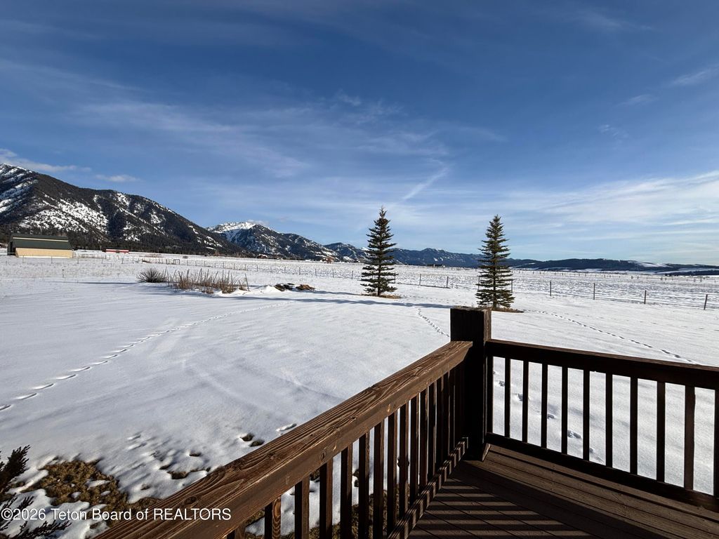 431 SHOOTING STAR Drive, Bedford, WY 83112 photo 28