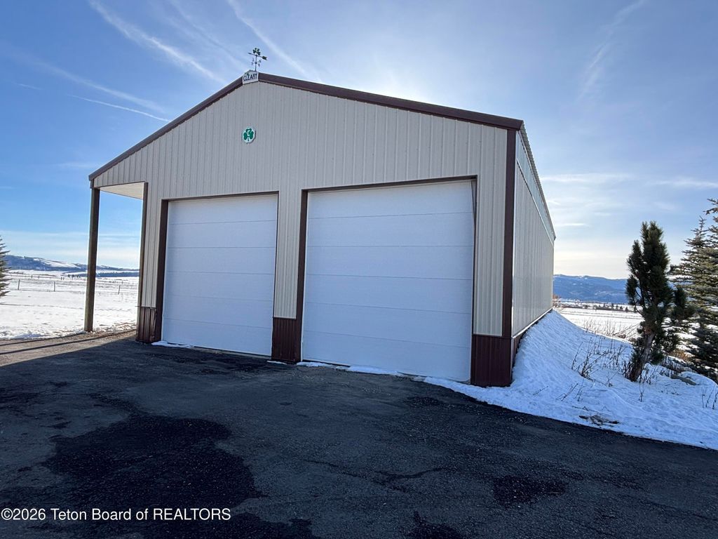 431 SHOOTING STAR Drive, Bedford, WY 83112 photo 30