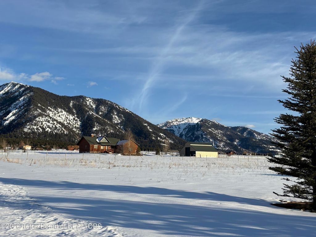 431 SHOOTING STAR Drive, Bedford, WY 83112 photo 35