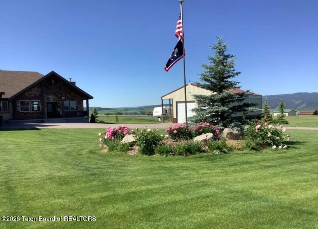 431 SHOOTING STAR Drive, Bedford, WY 83112 photo 6