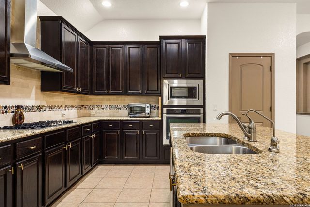 1703 Nightshade, San Antonio, TX 78260