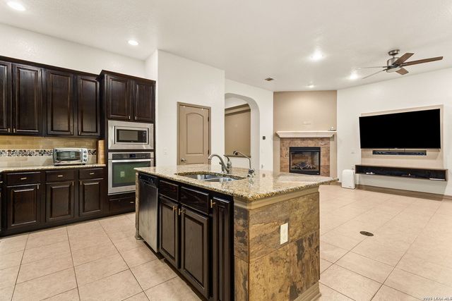 1703 Nightshade, San Antonio, TX 78260