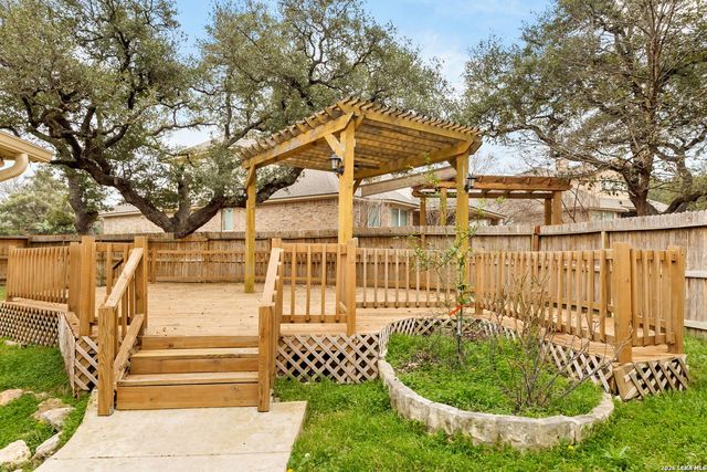 1703 Nightshade, San Antonio, TX 78260