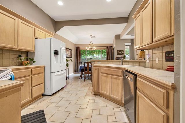 17412 Zinc Drive, Edmond, OK 73012